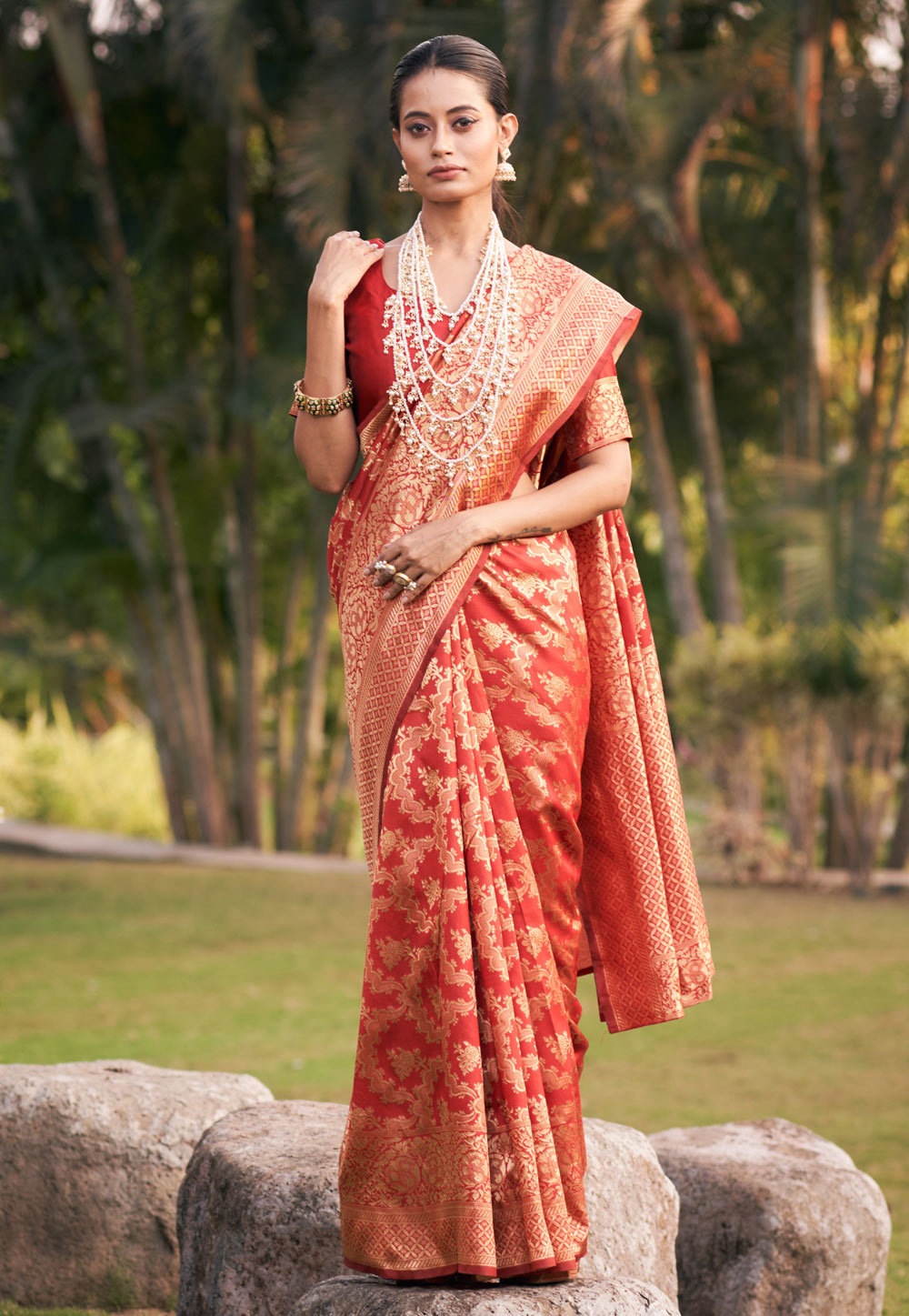 Maroon Soft Silk Saree With Blouse 262444