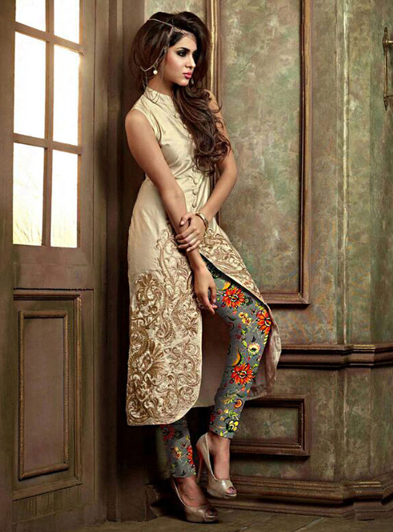 Cream Silk Pakistani Style Suit 72159