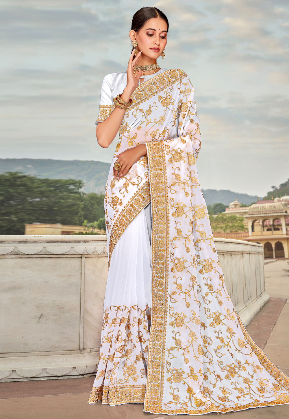 White Georgette Saree With Blouse 261507