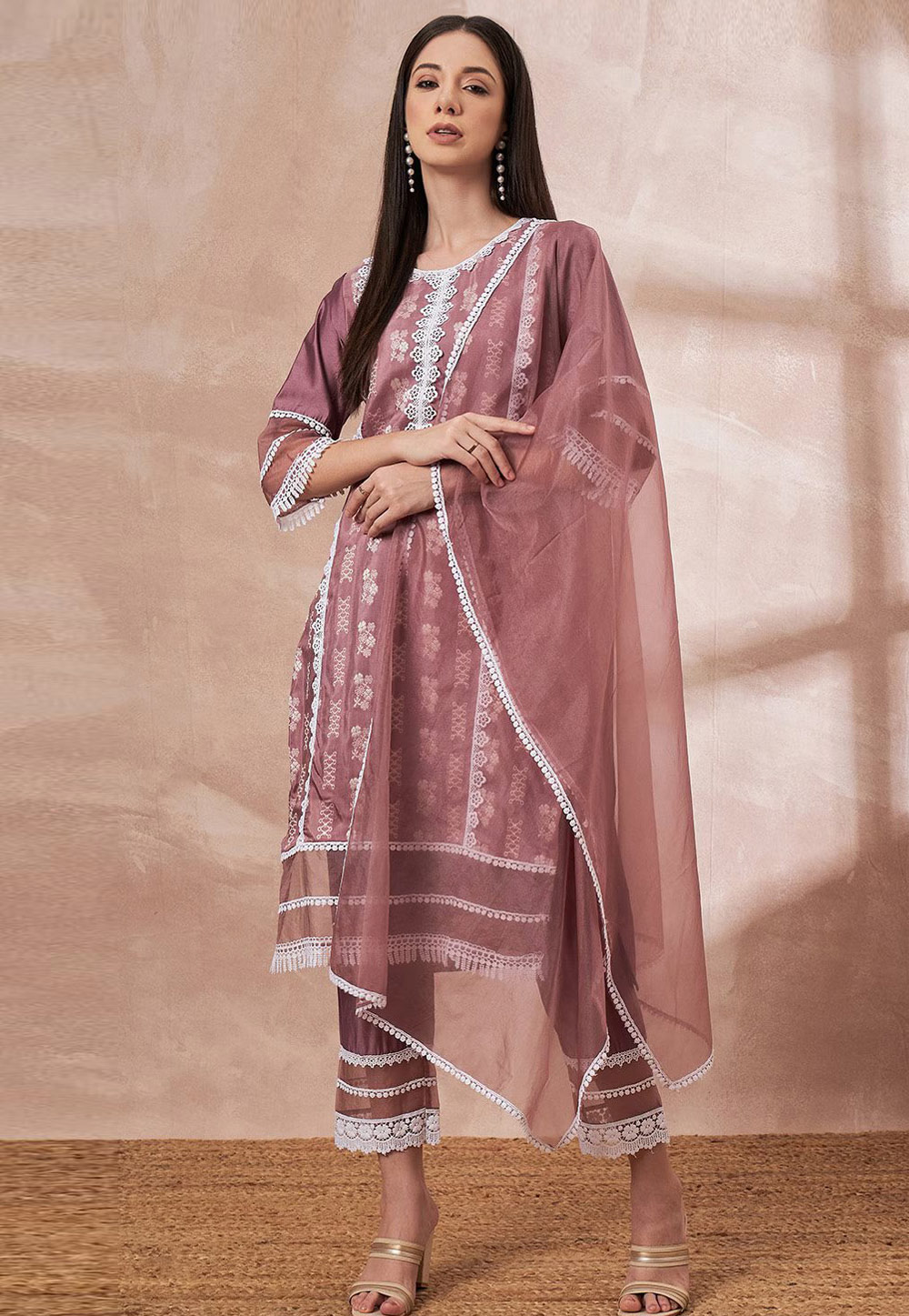 Light Purple Cotton Silk Readymade Pakistani Suit 274210