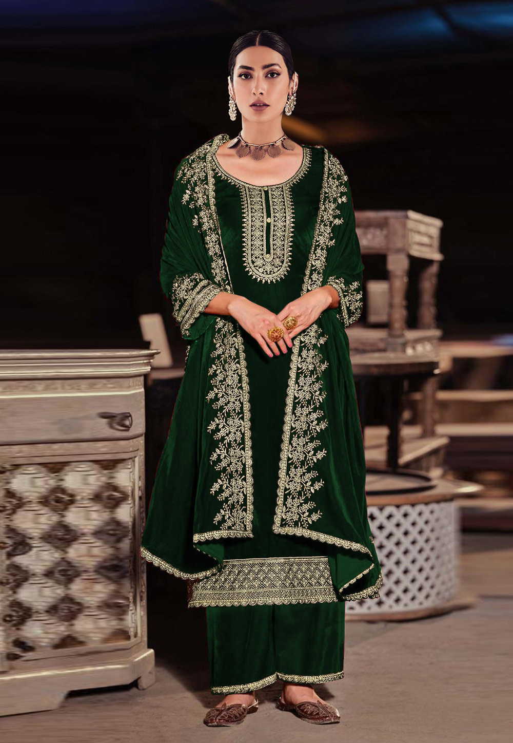 Green Velvet Pakistani Suit 273411