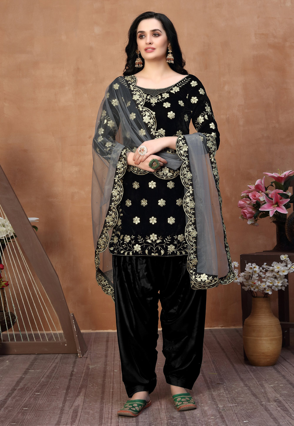 Black Velvet Punjabi Suit 217042