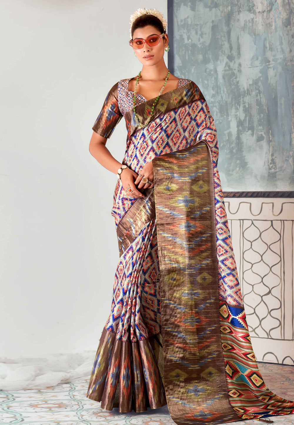 Off White Tussar Silk Saree With Blouse 275547