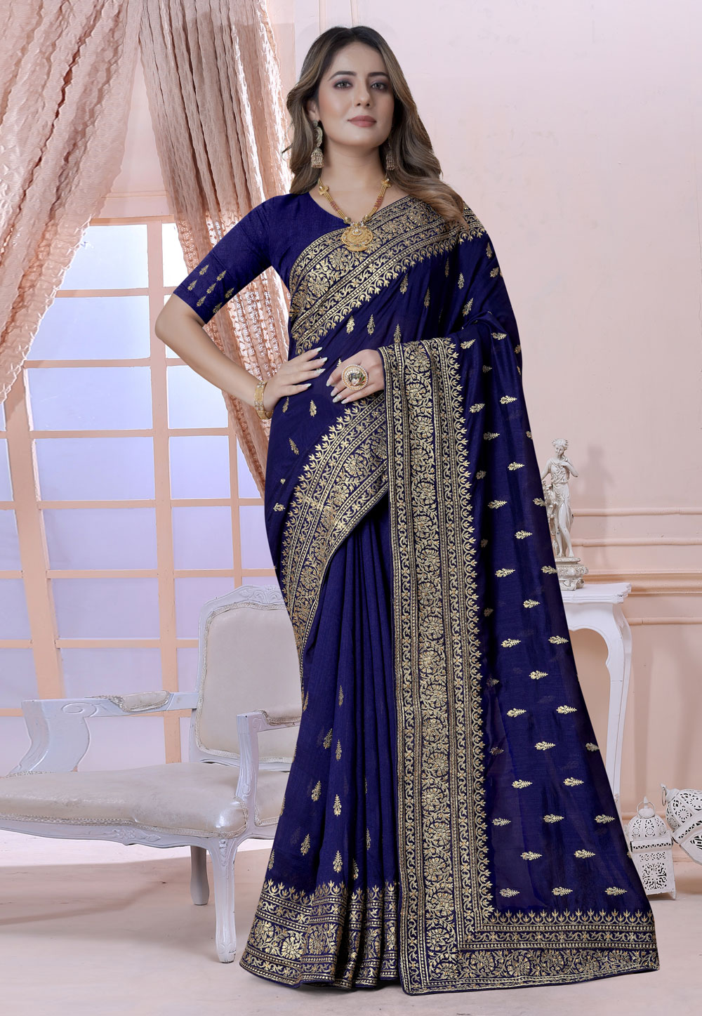 Blue Silk Saree With Blouse 270532