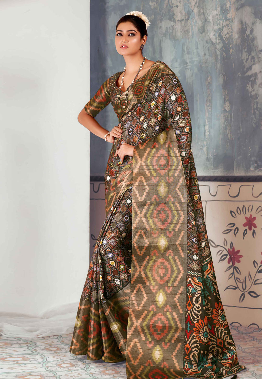 Brown Tussar Silk Saree With Blouse 275548
