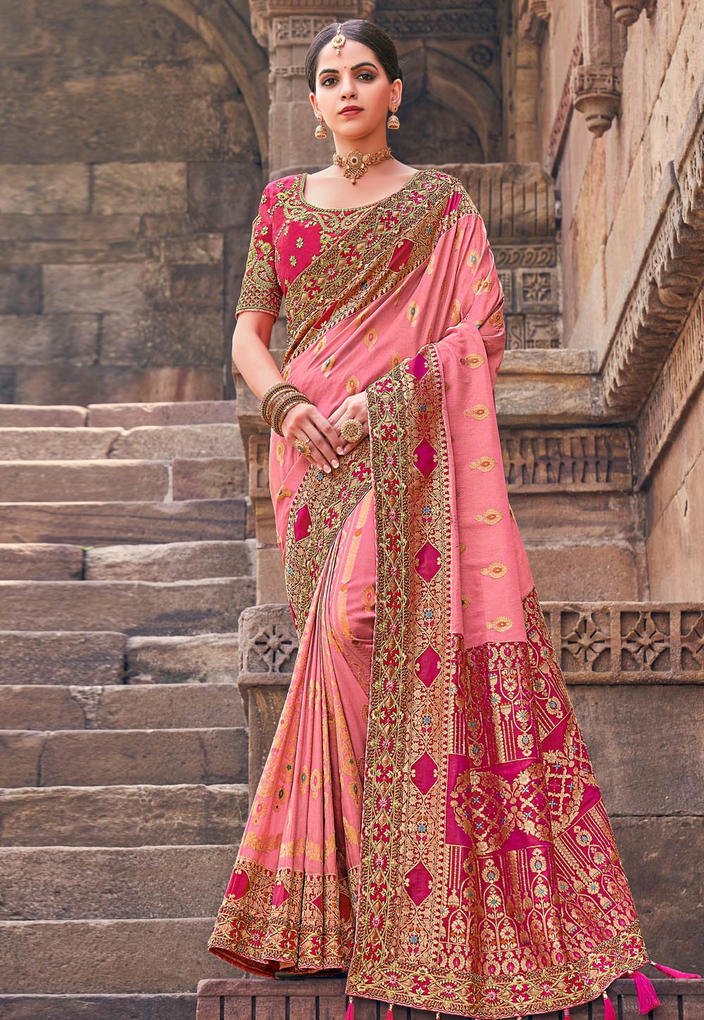 Pink Shimmer Saree with Blouse 252824