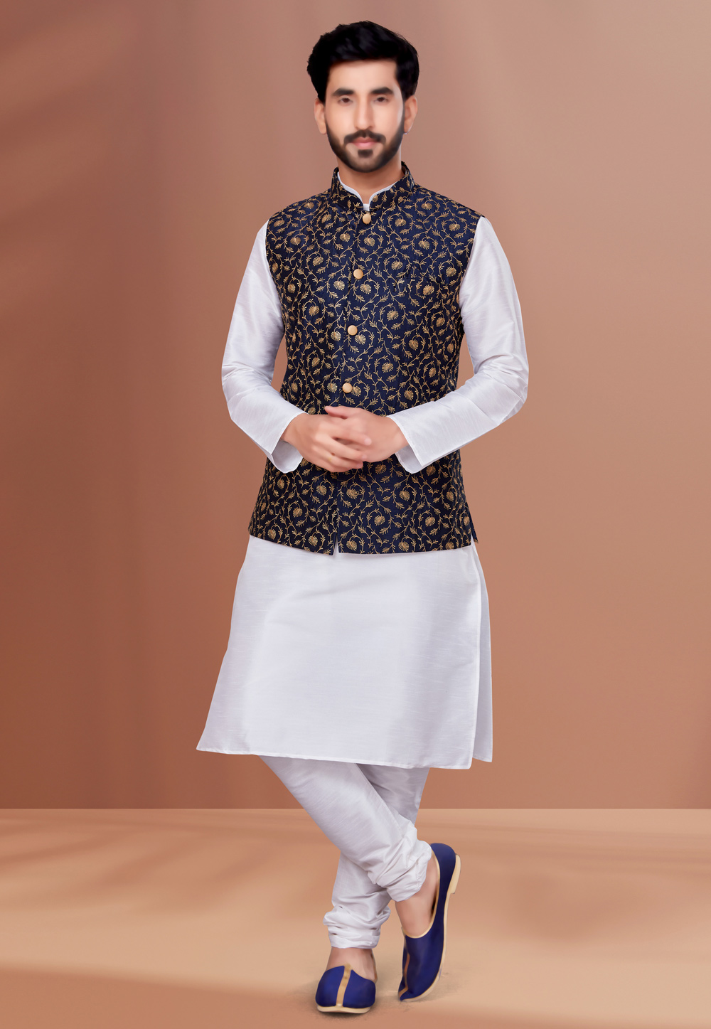 White Banarasi Kurta Pajama With Jacket 256878