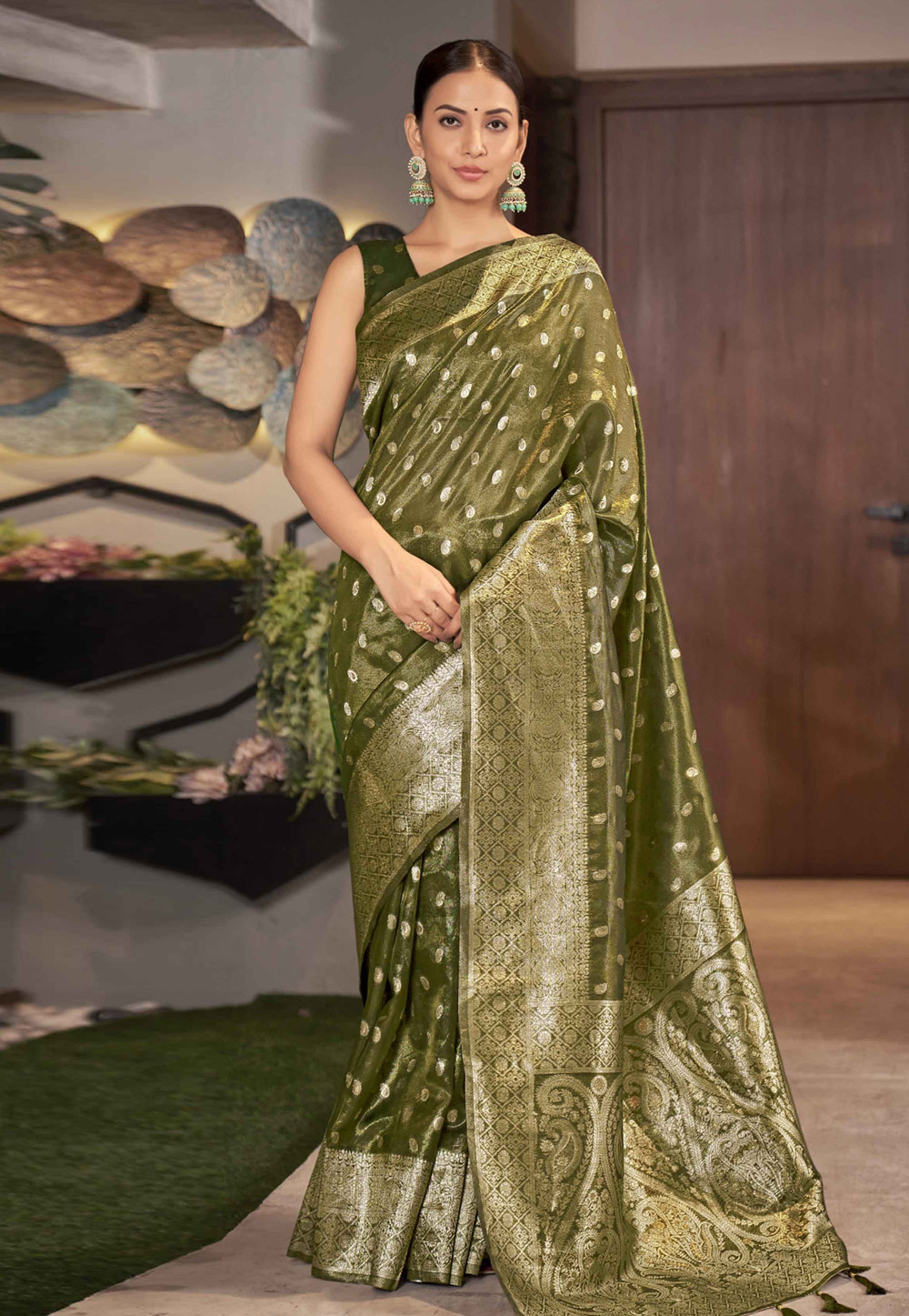 Mehndi Silk Saree With Blouse 264240