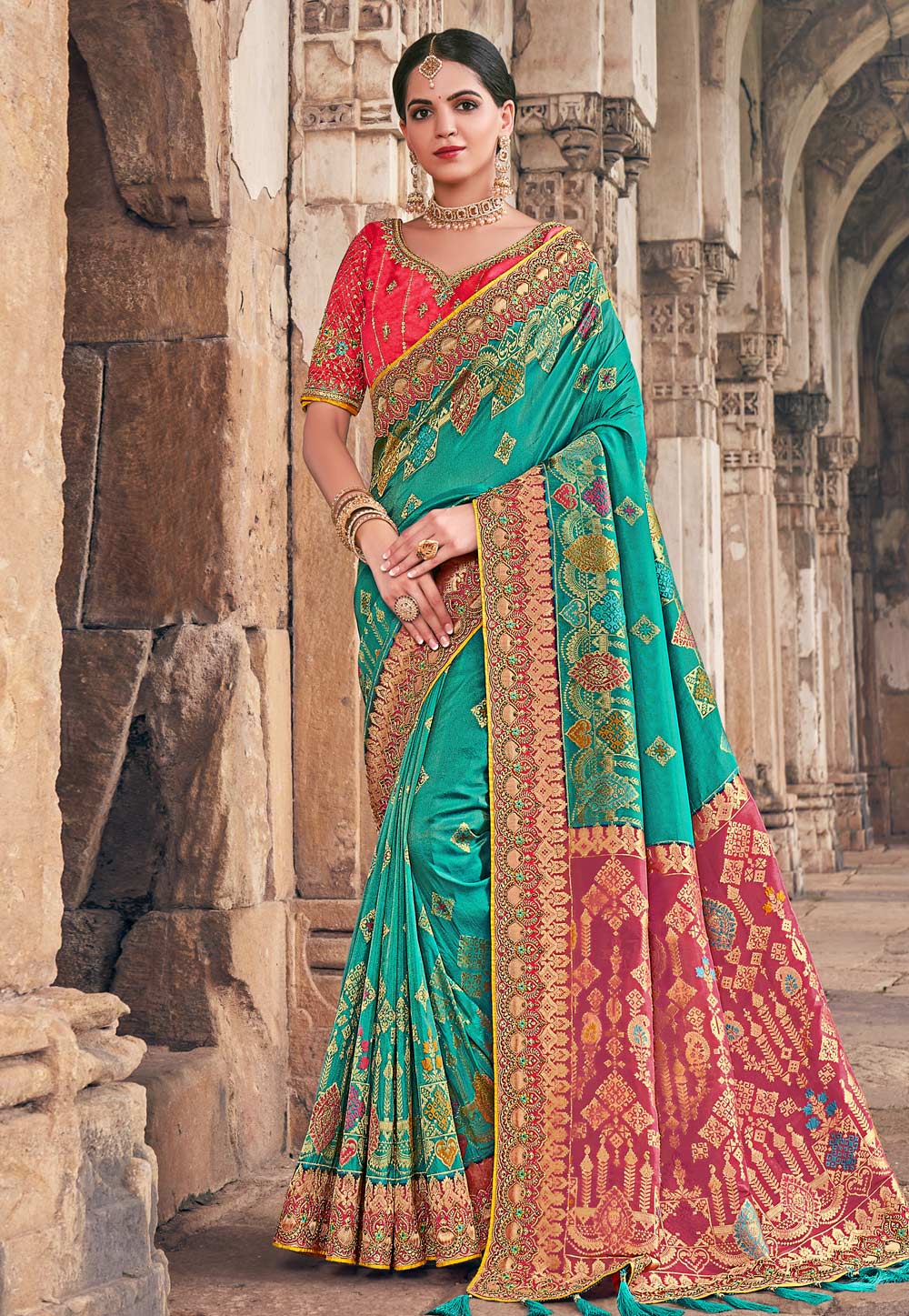 Turquoise Shimmer Saree with Blouse 252827