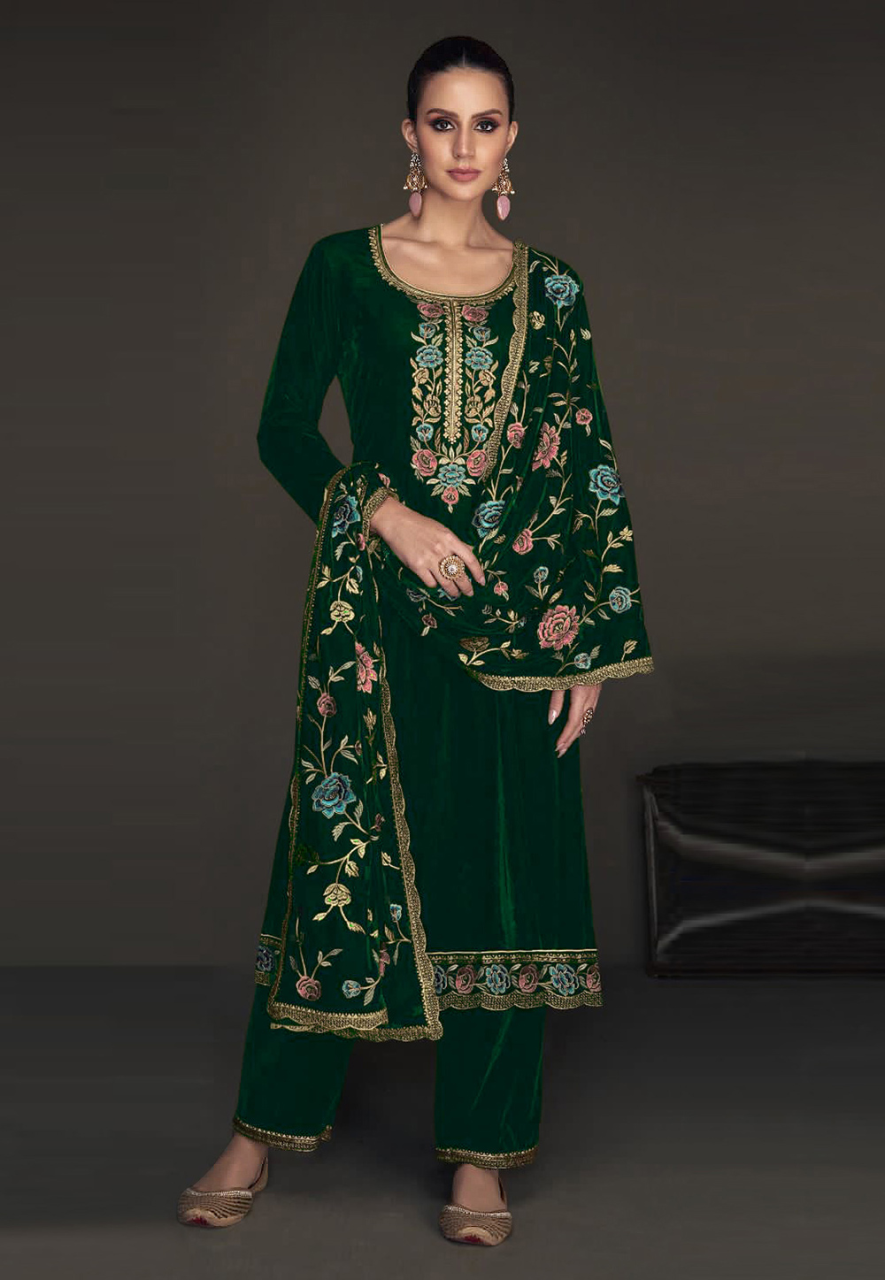 Green Velvet Straight Suit 277186