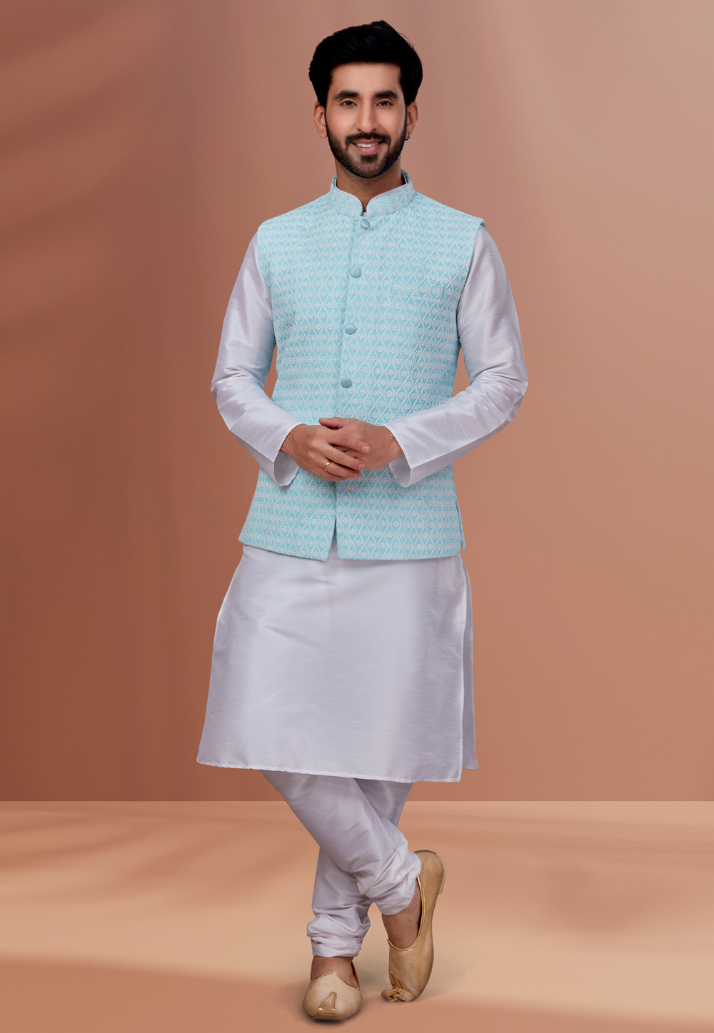White Banarasi Kurta Pajama With Jacket 256882