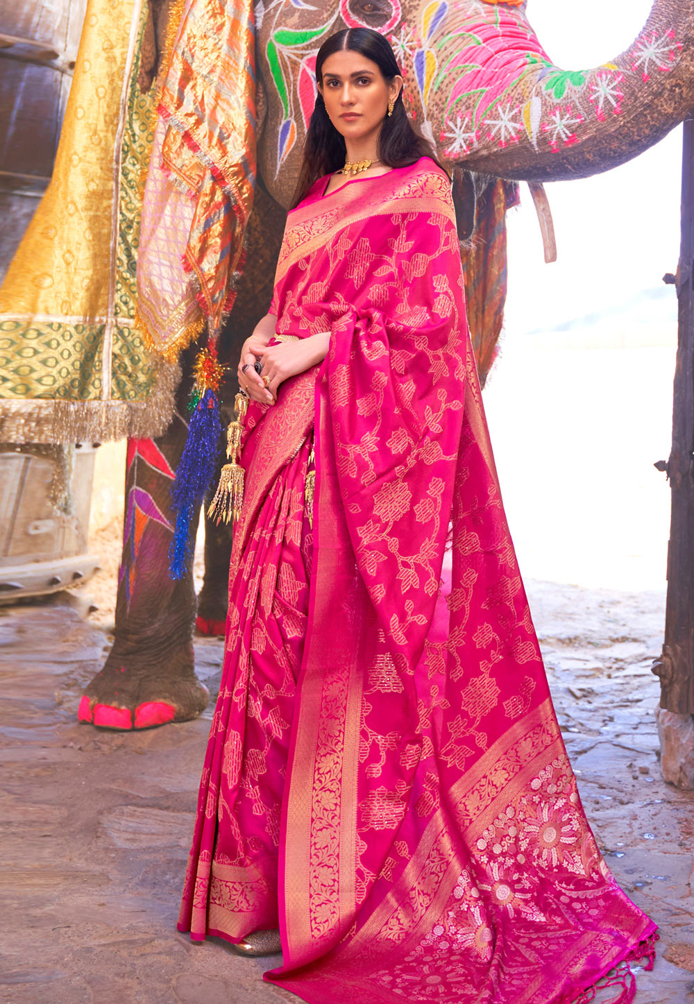 Magenta Silk Saree With Blouse 264371
