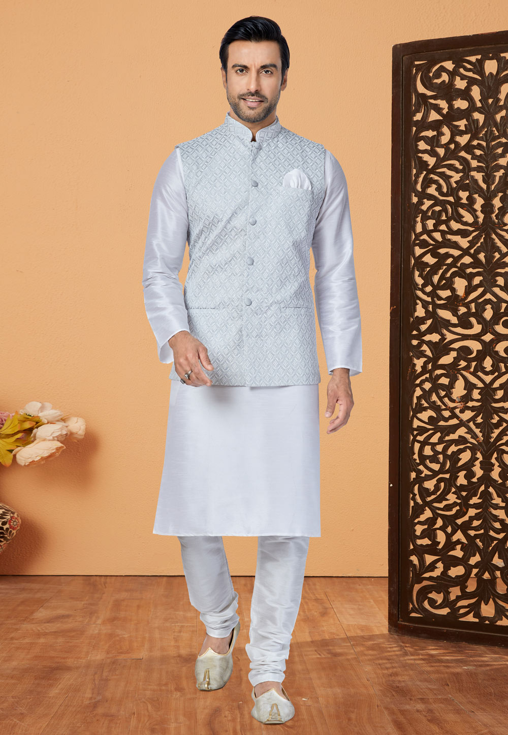 White Banarasi Kurta Pajama With Jacket 265269