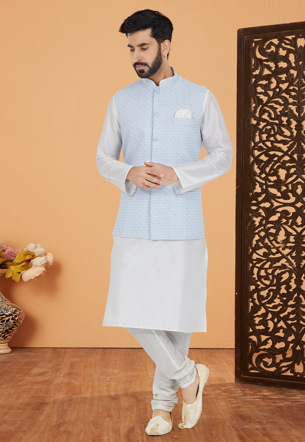 White Banarasi Kurta Pajama With Jacket 265270