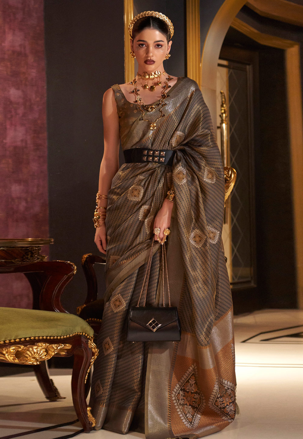 Brown Silk Saree With Blouse 265954