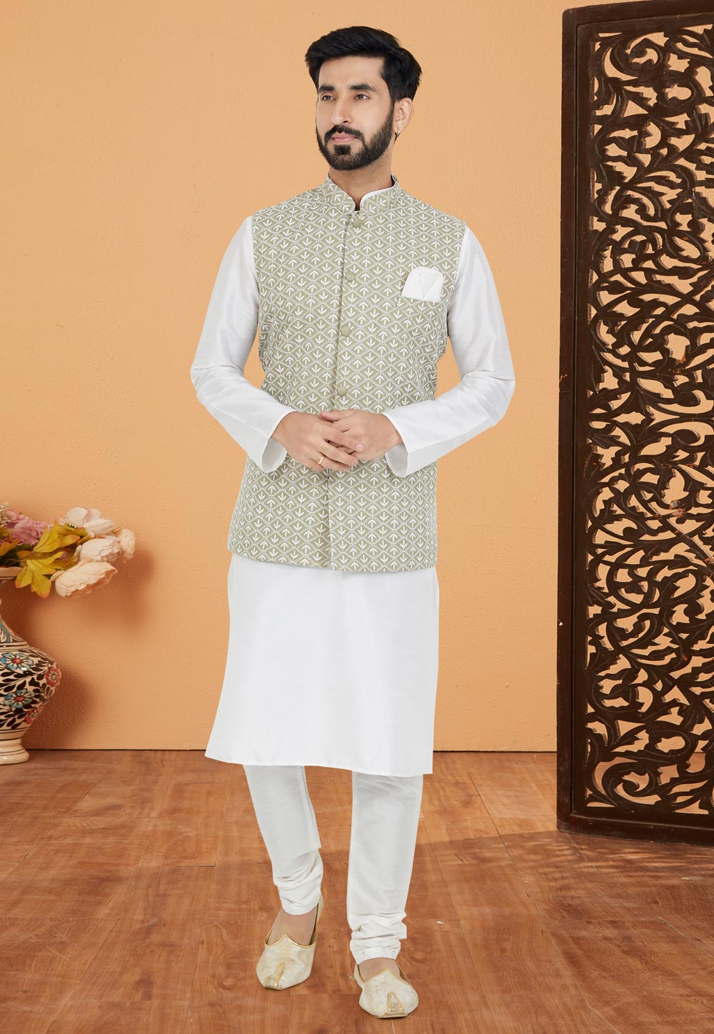 White Banarasi Kurta Pajama With Jacket 265287