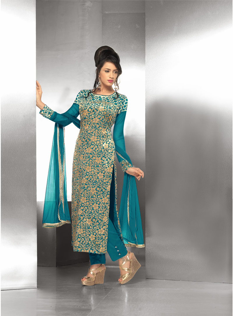 Turquoise Velvet Brasso Pakistani Style Suit 47873