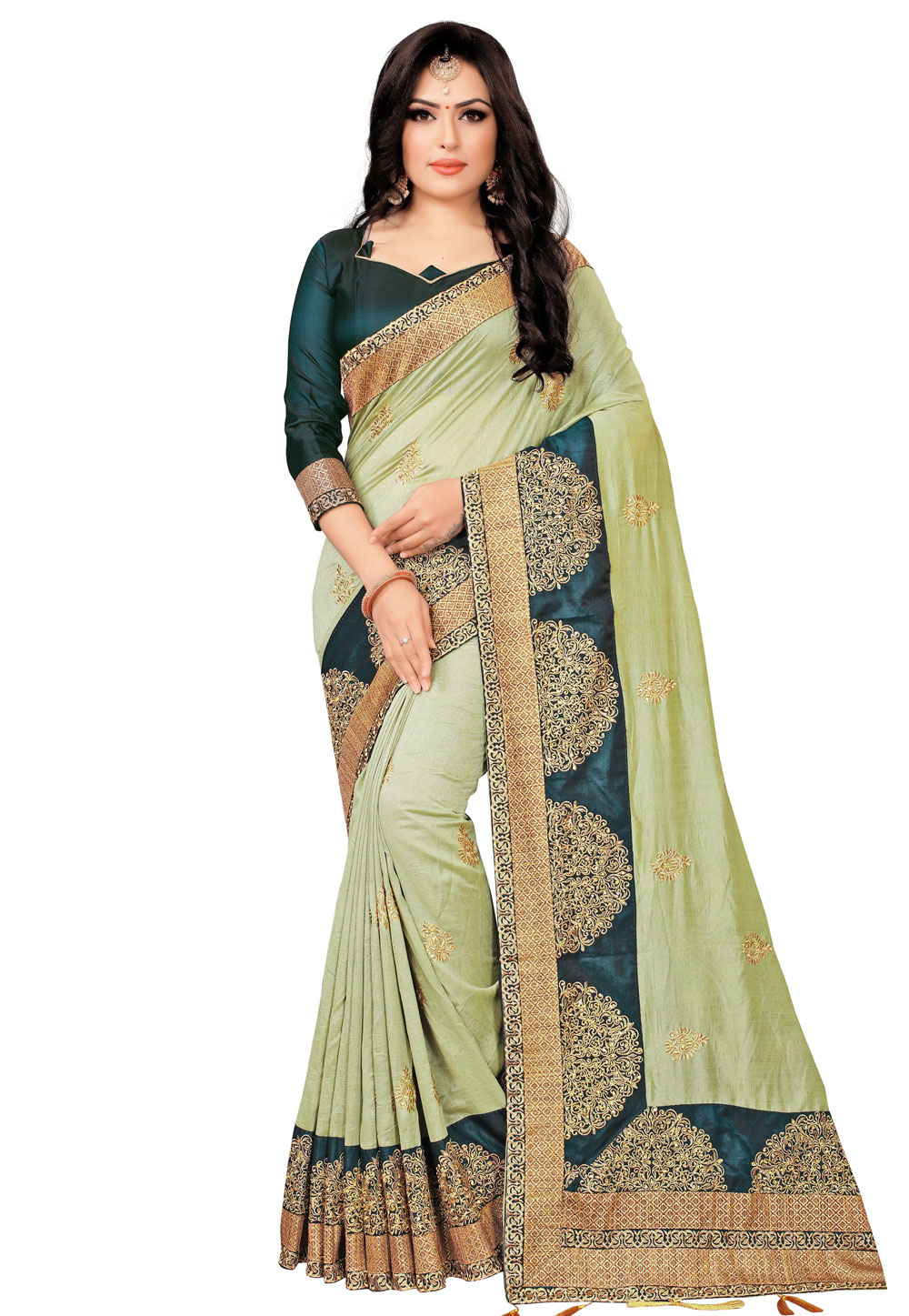 Pista Green Silk Saree With Blouse 201635