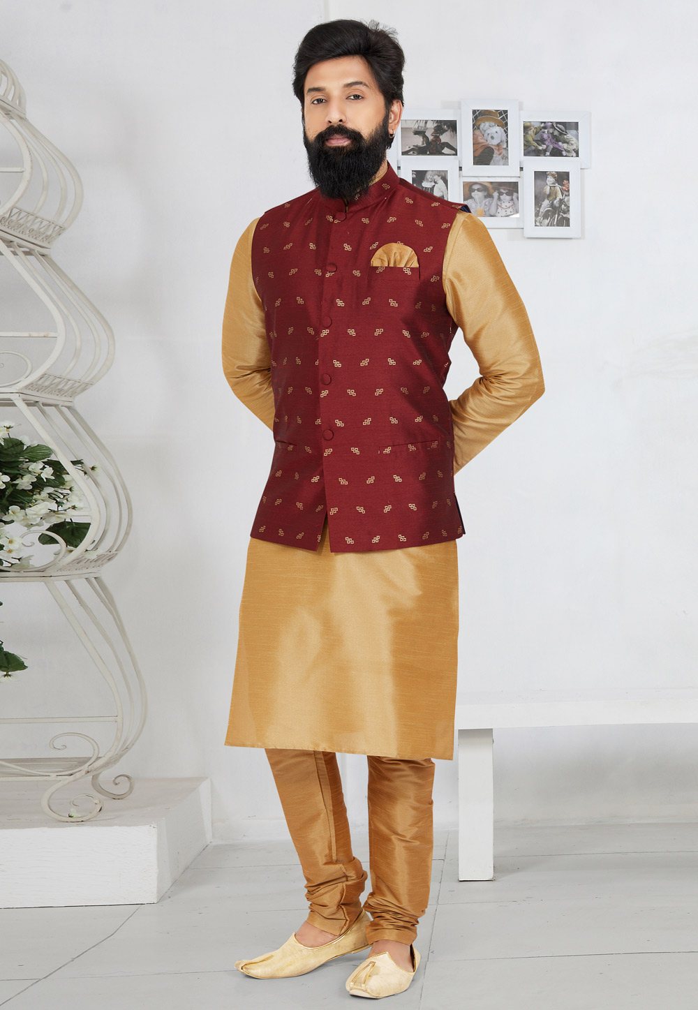 Beige Banarasi Kurta Pajama With Jacket 268532