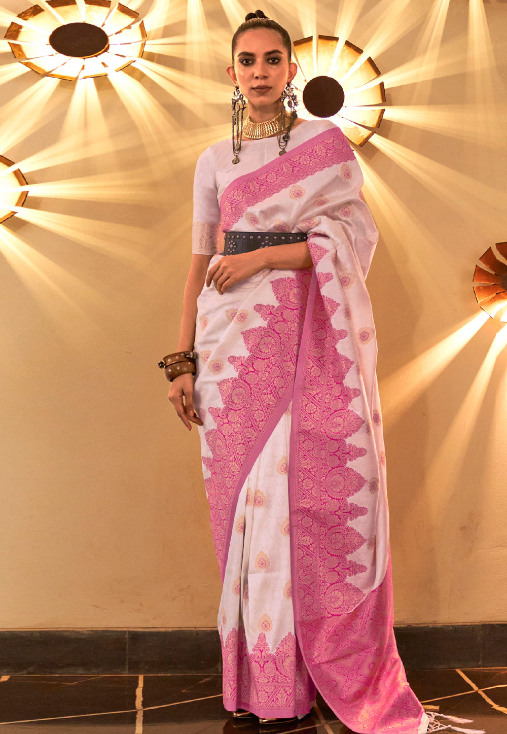 Off White Silk Saree With Blouse 266617