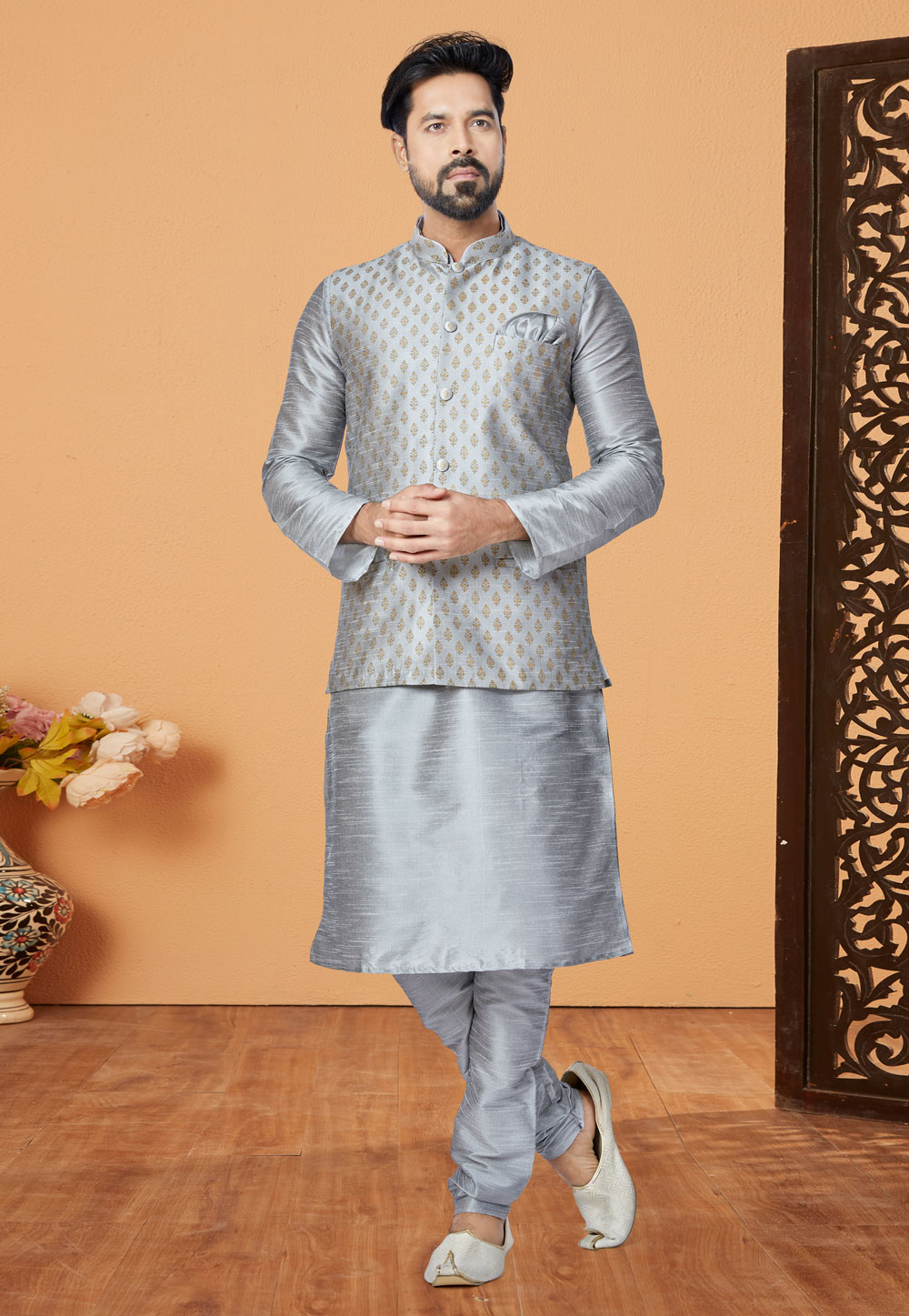 Grey Banarasi Kurta Pajama With Jacket 268545
