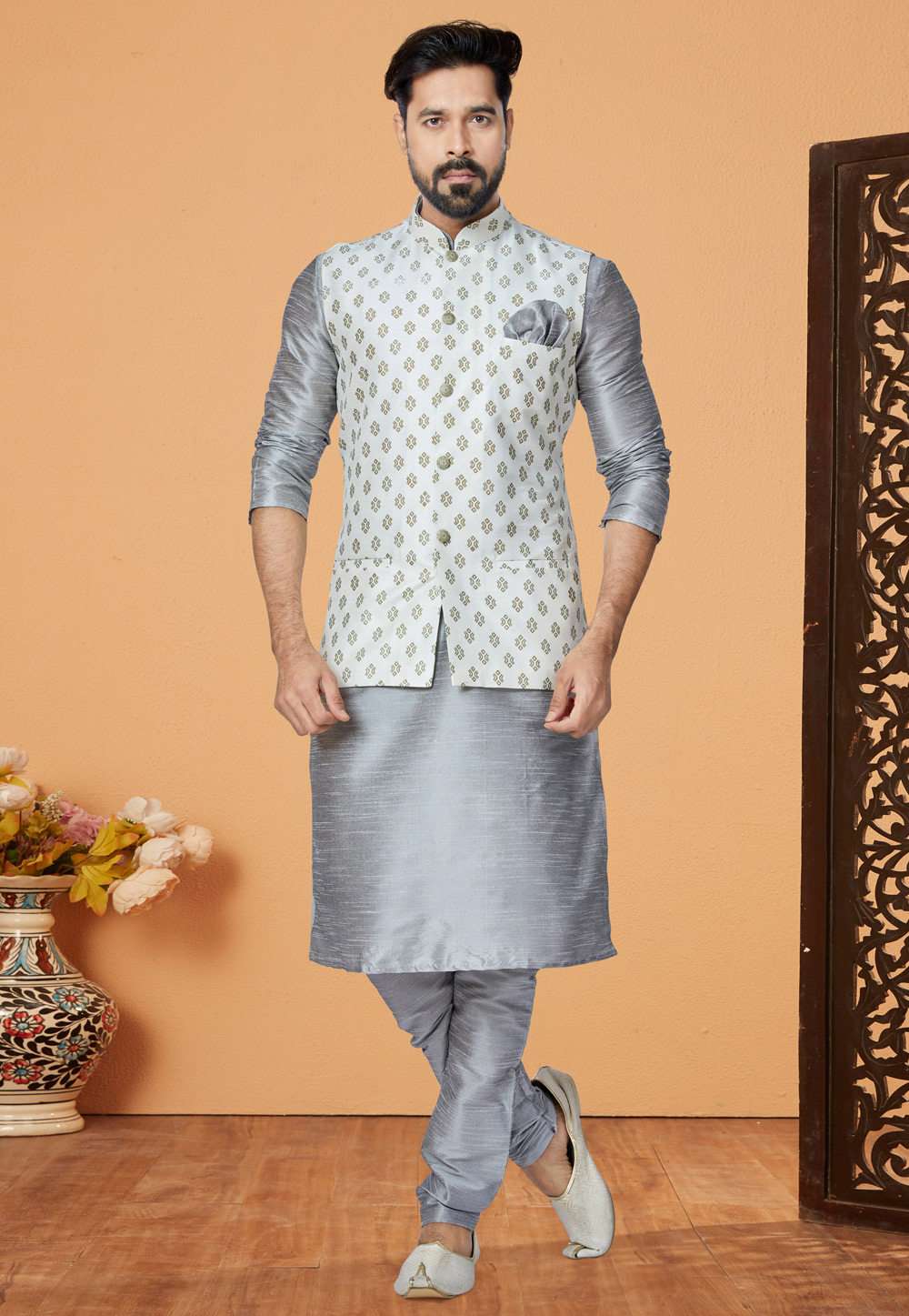 Grey Banarasi Kurta Pajama With Jacket 268547