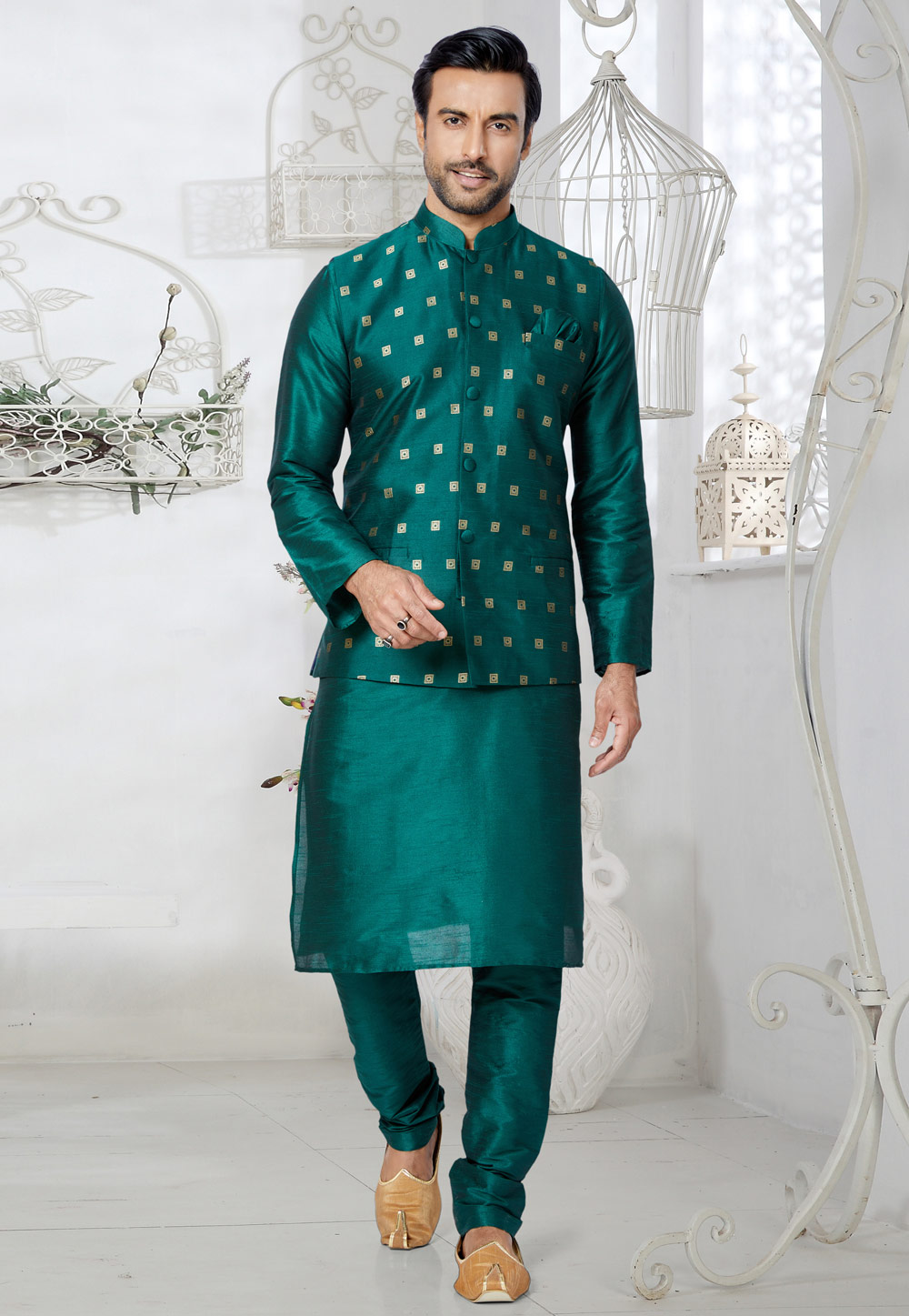 Green Banarasi Kurta Pajama With Jacket 268556