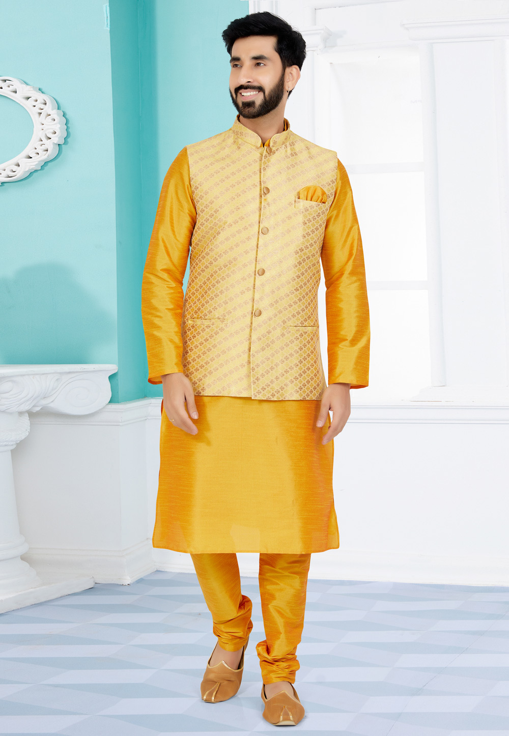 Golden Banarasi Kurta Pajama With Jacket 268560