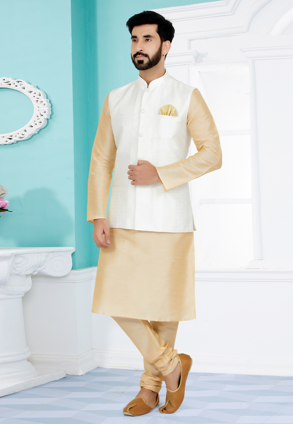 Cream Banarasi Kurta Pajama With Jacket 268561