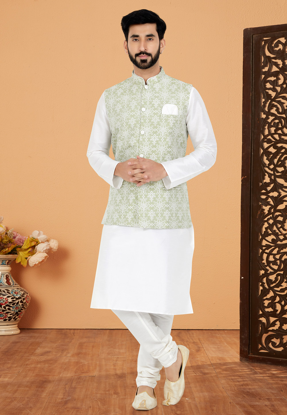 White Banarasi Kurta Pajama With Jacket 268564