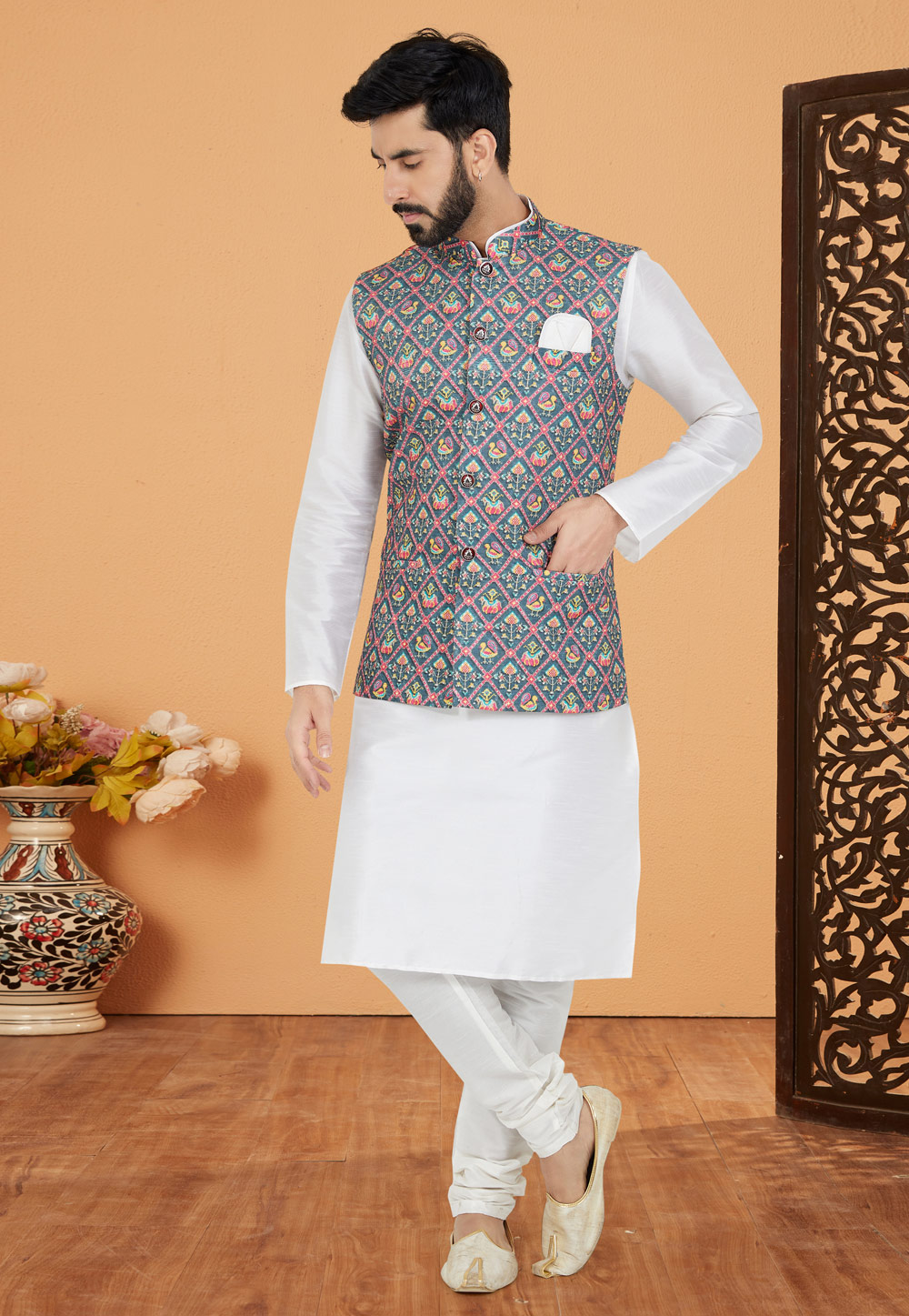 White Banarasi Kurta Pajama With Jacket 269037