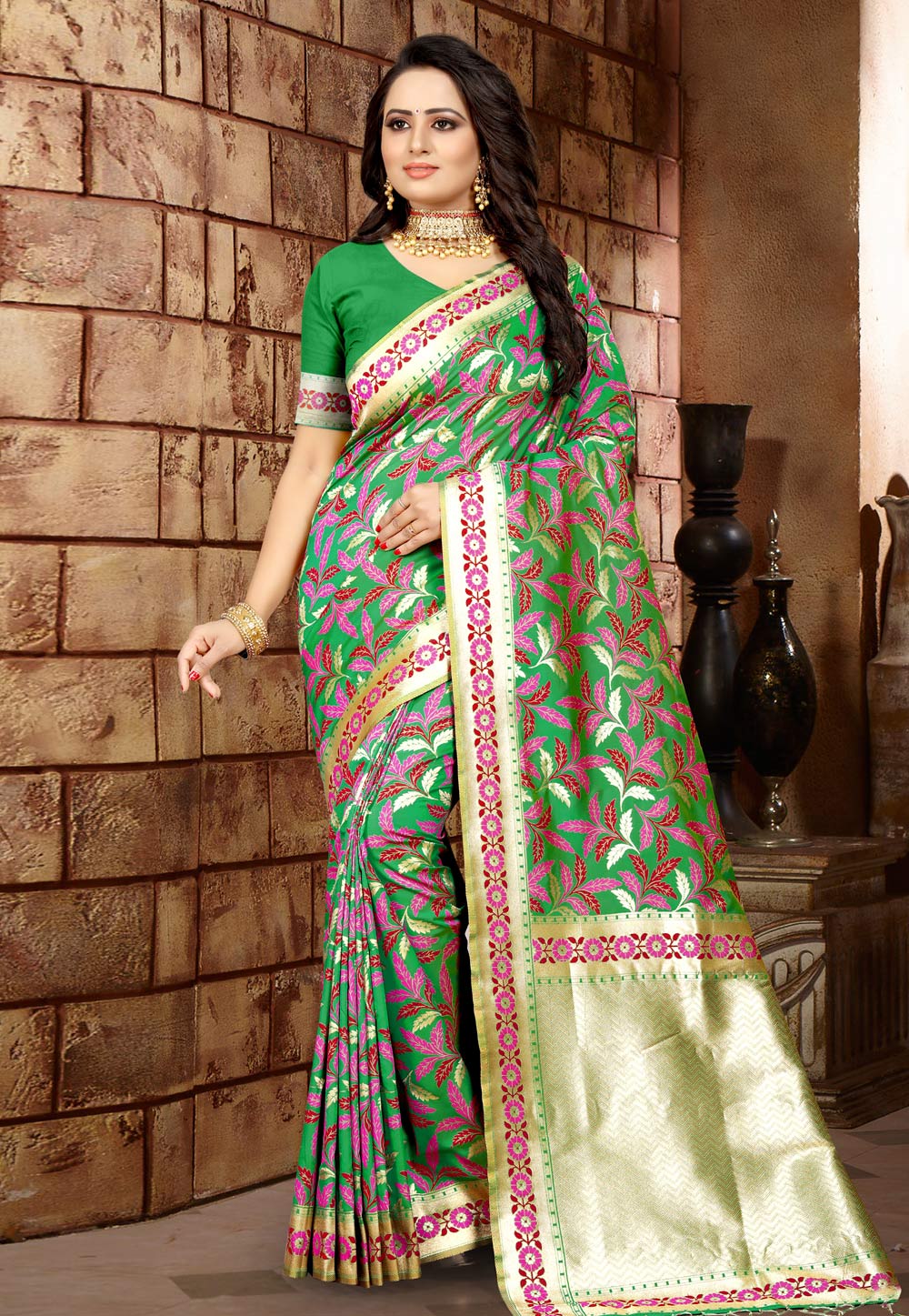Green Banarasi Silk Saree With Blouse 203496