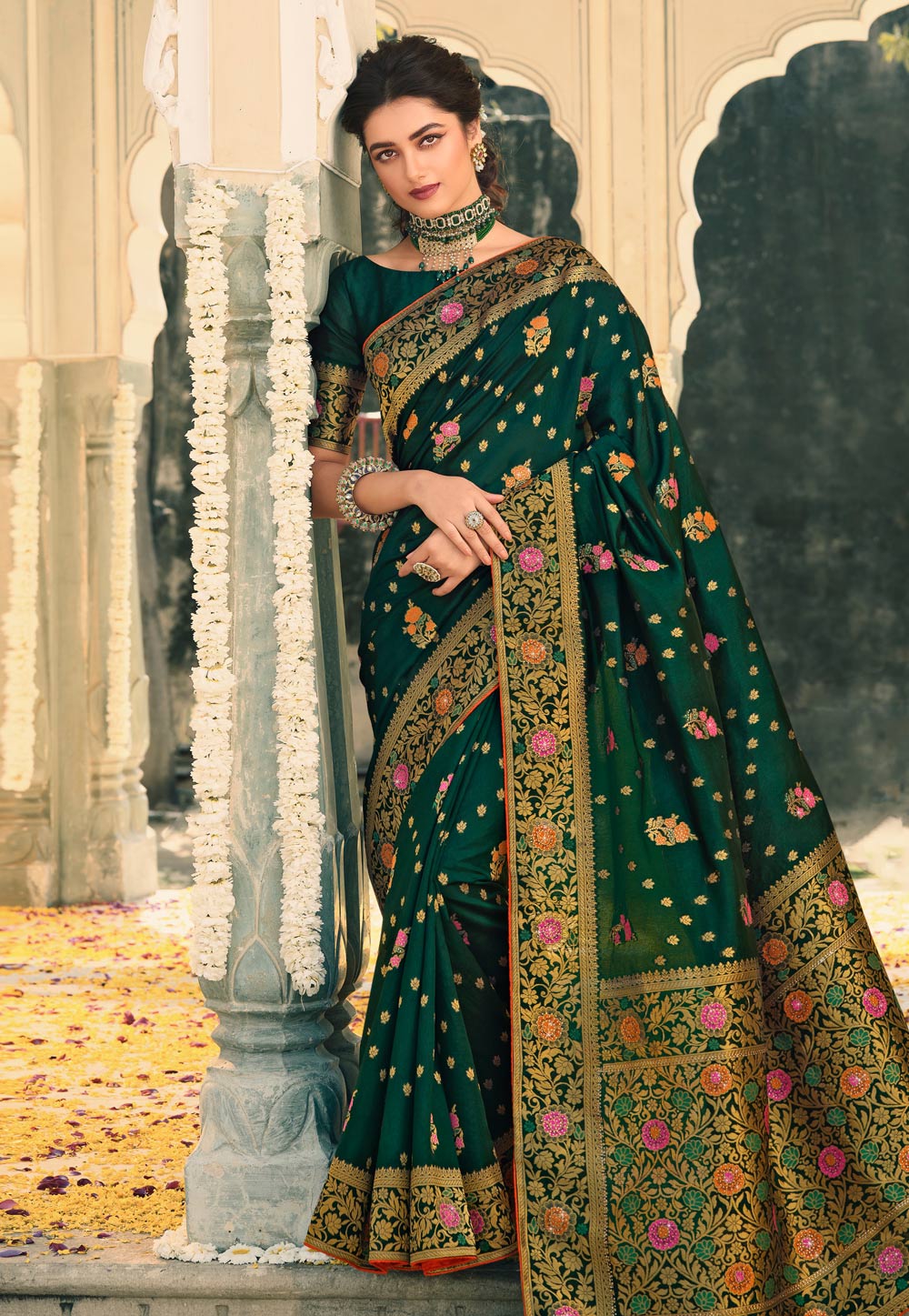 Green Silk Saree With Blouse 275905