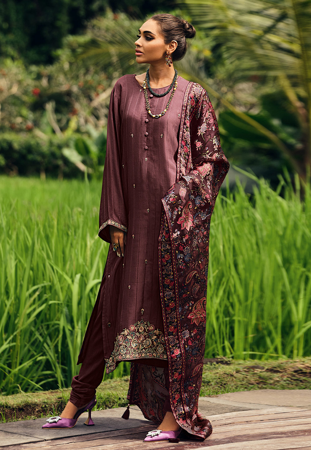 Wine Muslin Churidar Suit 276292