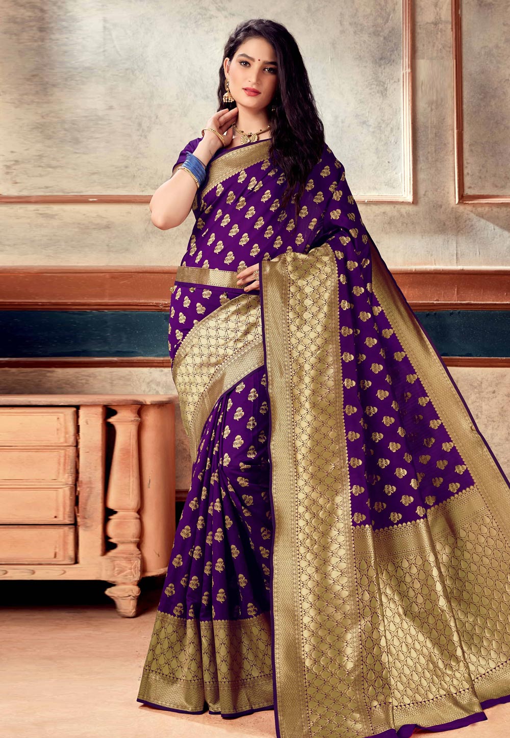 Purple Banarasi Silk Saree With Blouse 246936