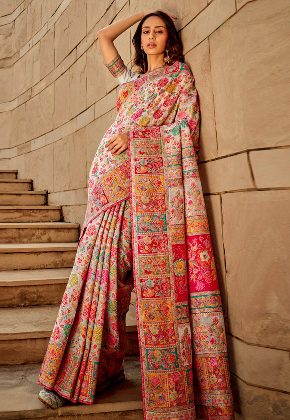 Off White Silk Saree With Blouse 276620