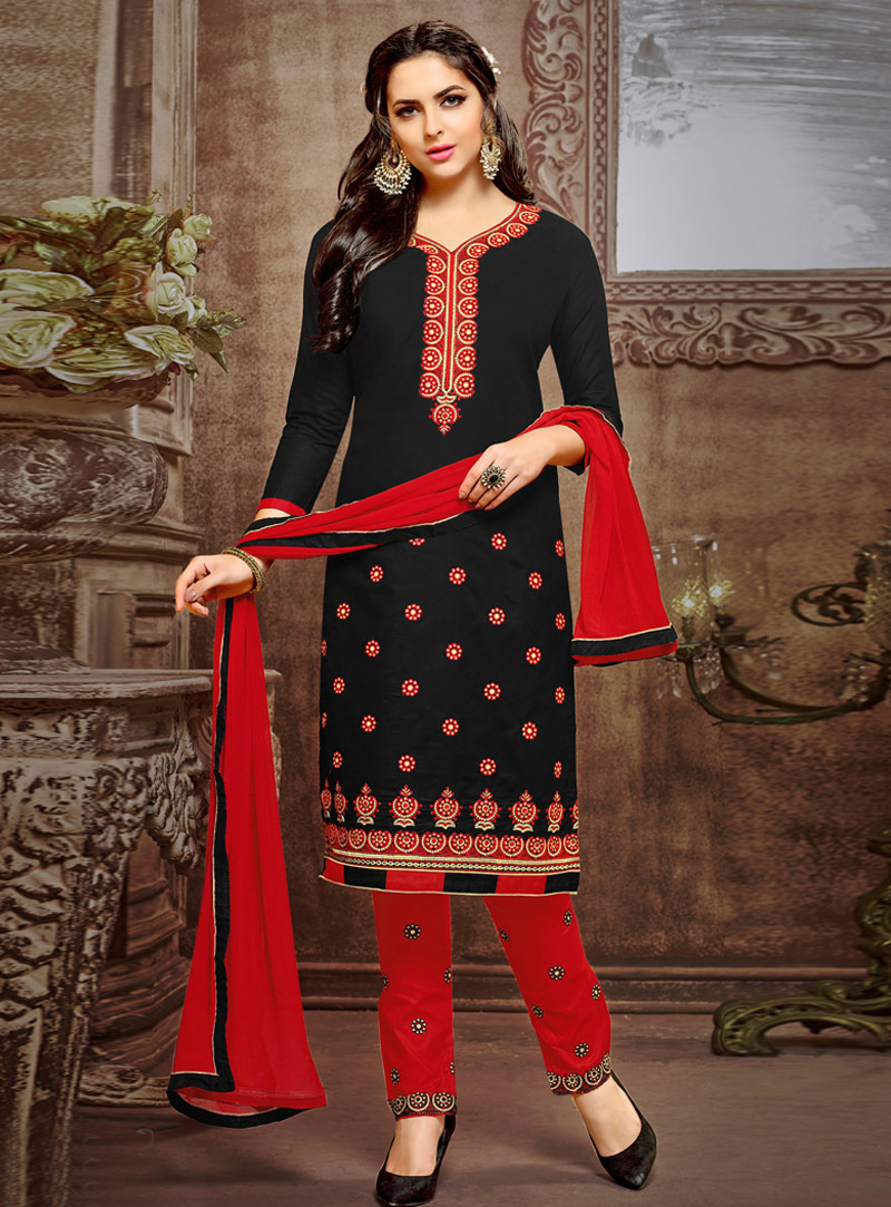 Black Cotton Pakistani Style Suit 101638