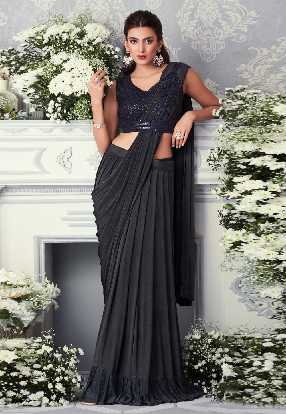 https://resources.indianclothstore.com/resources/productimages/250521102023-Grey-Lycra-Saree-With-Blouse.jpg