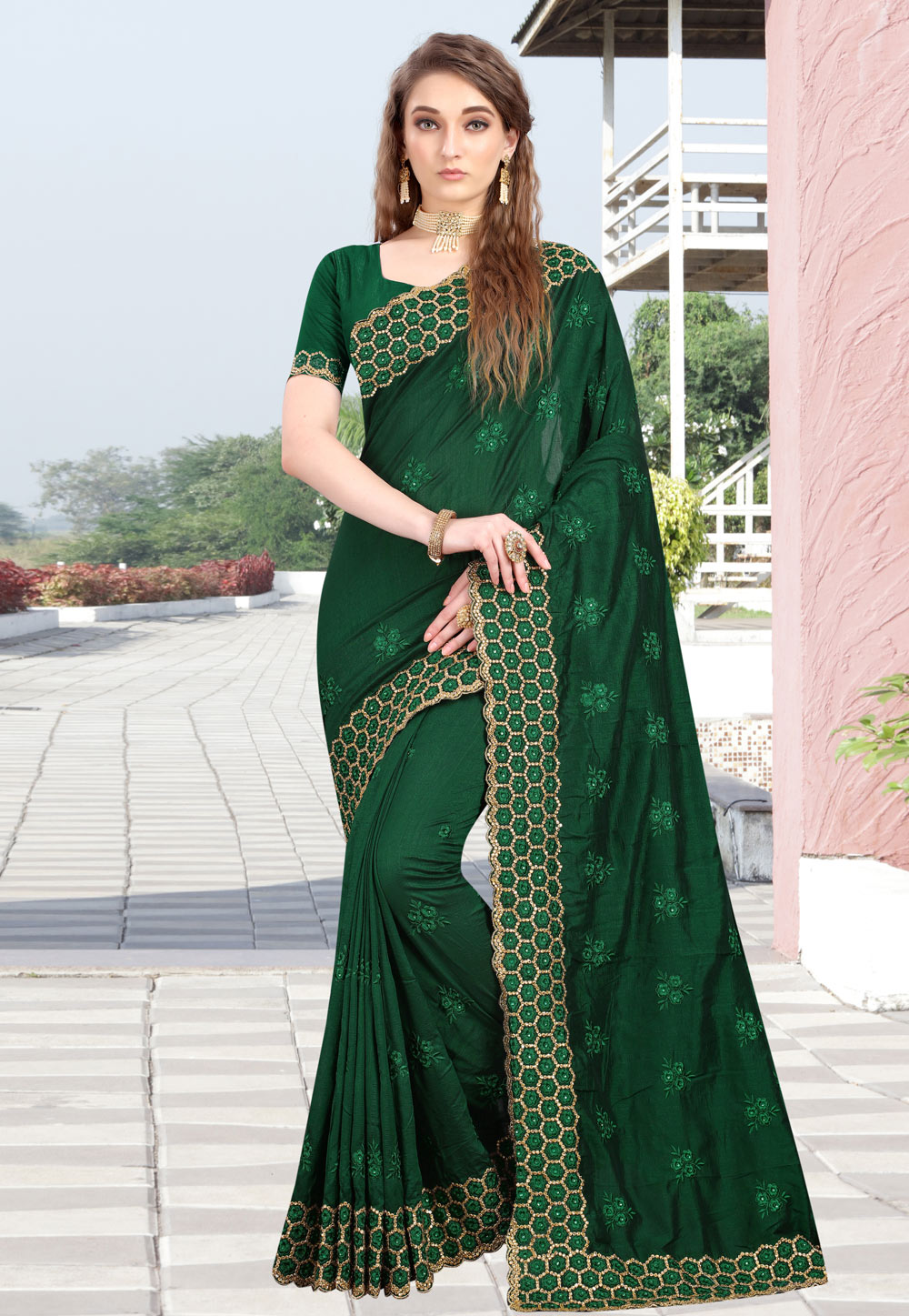 Green Silk Saree With Blouse 209245
