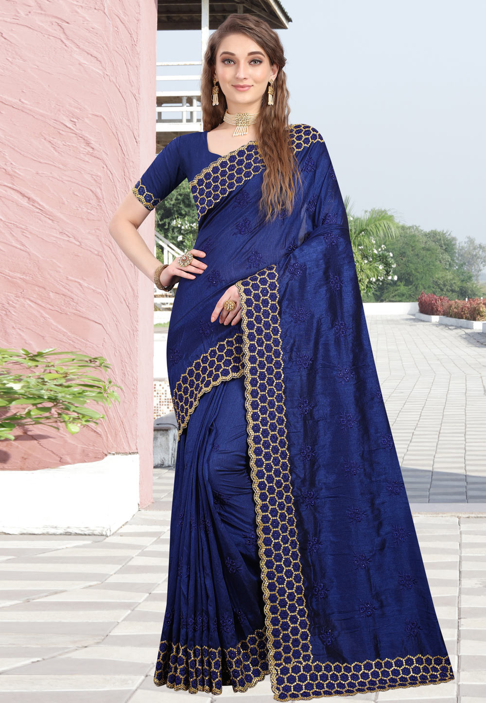 Blue Silk Saree With Blouse 209247