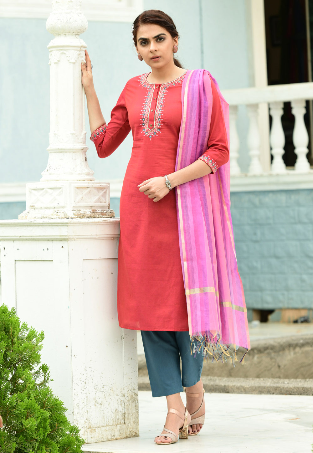 Red Cotton Readymade Kameez With Pant 235769