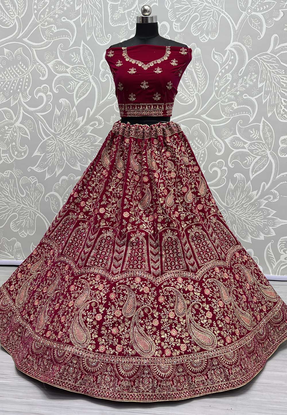 Buy Burgundy & Gold Traditional Lehenga Set Online - RI.Ritu Kumar India  Store View