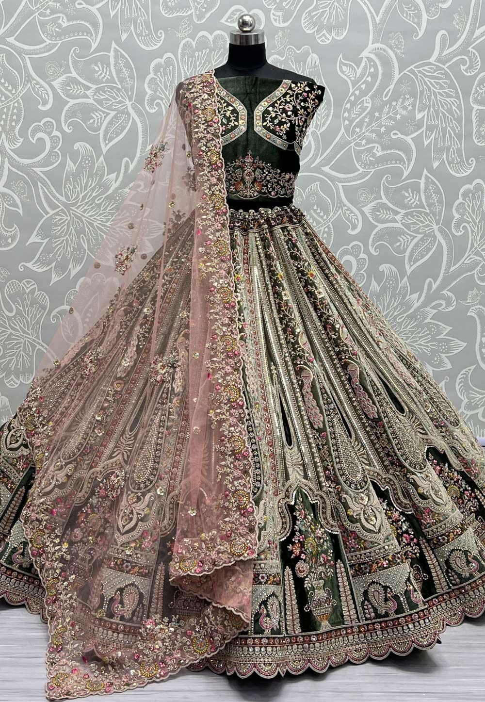 Mehndi Velvet Wedding Lehenga Choli 275846