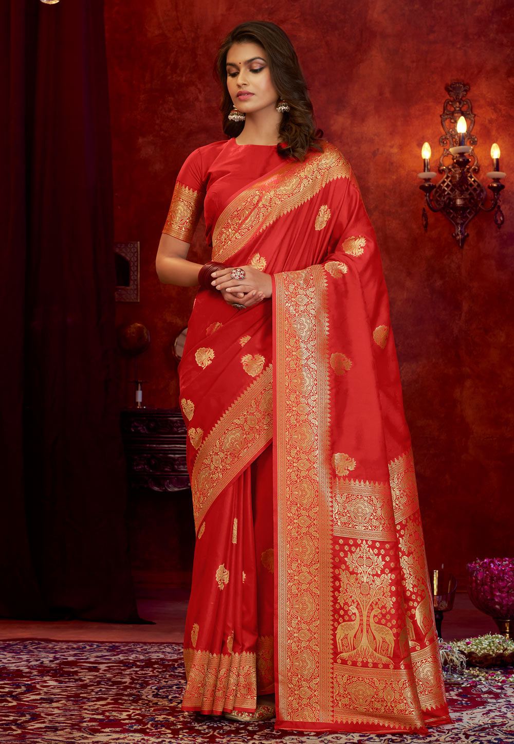 Red Banarasi Silk Saree With Blouse 250012