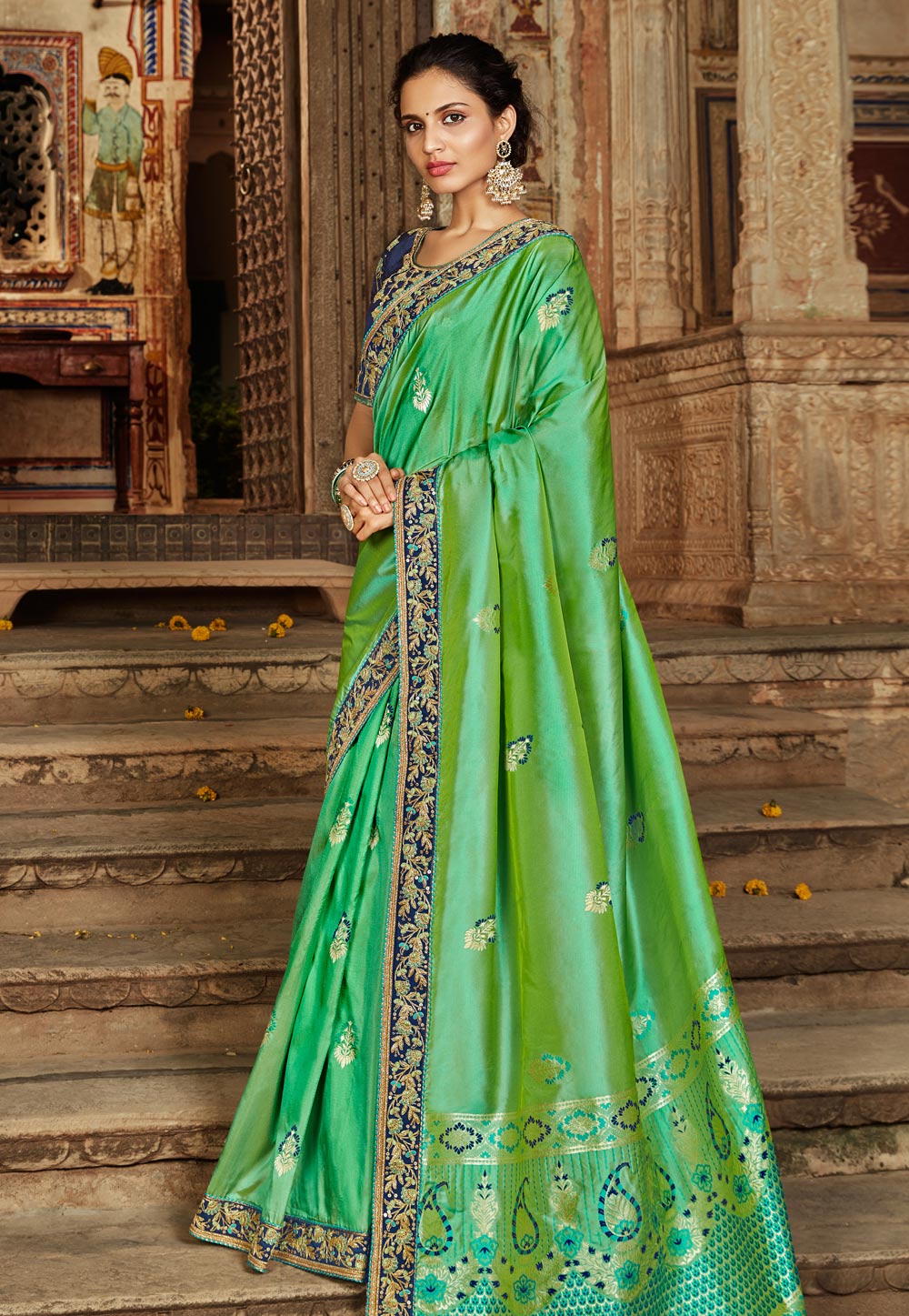 Green Banarasi Silk Saree With Blouse 203053