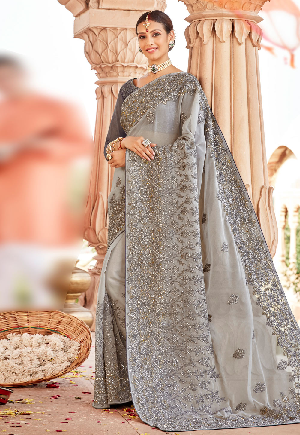 Grey Georgette Saree With Blouse 231894