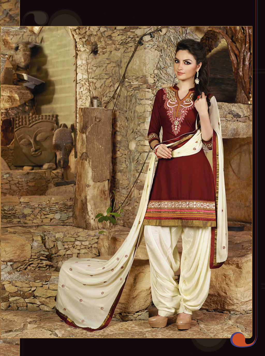 Maroon Cotton Embroidery Punjabi Suit 44854