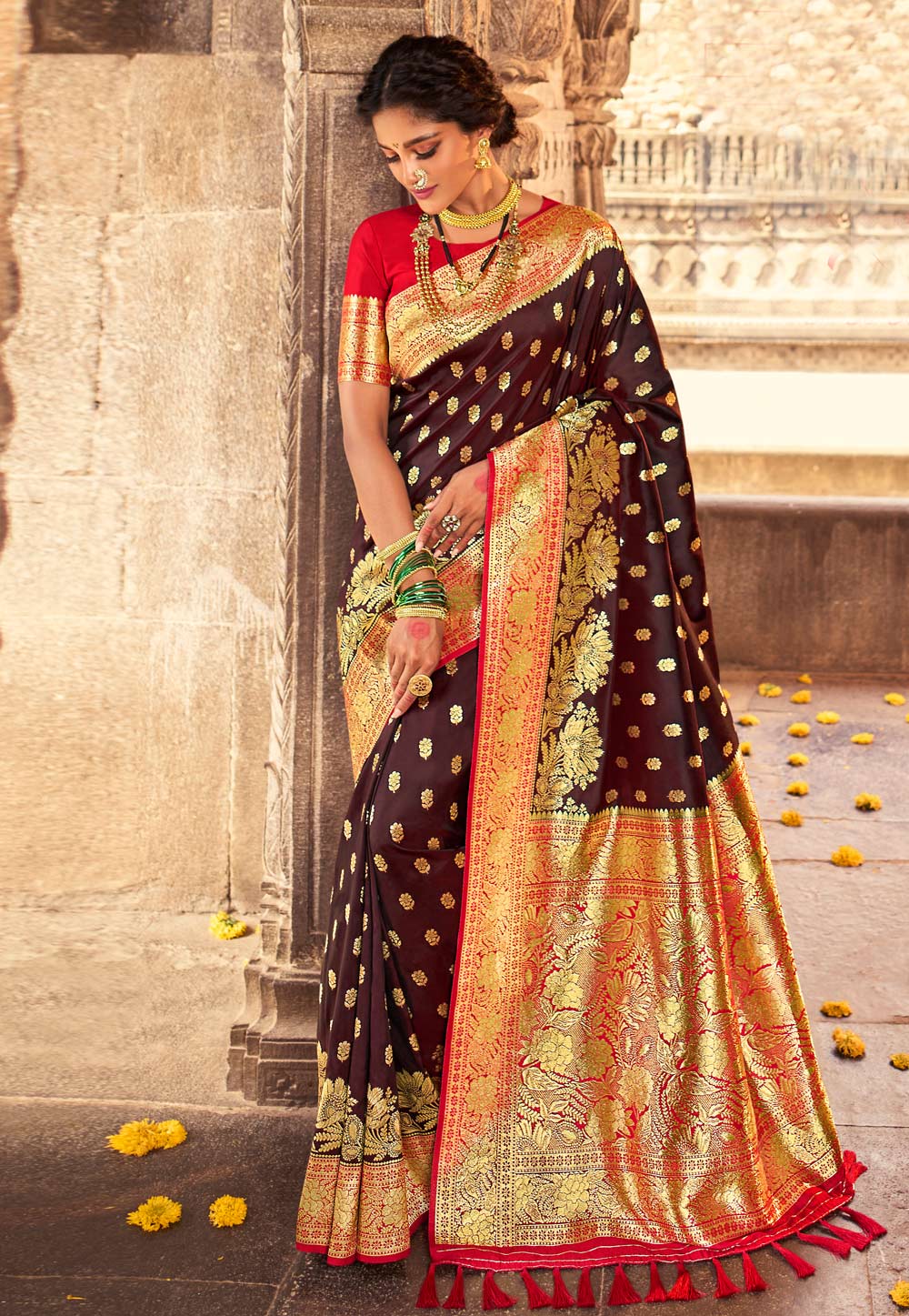 Brown Banarasi Silk Saree With Blouse 230263