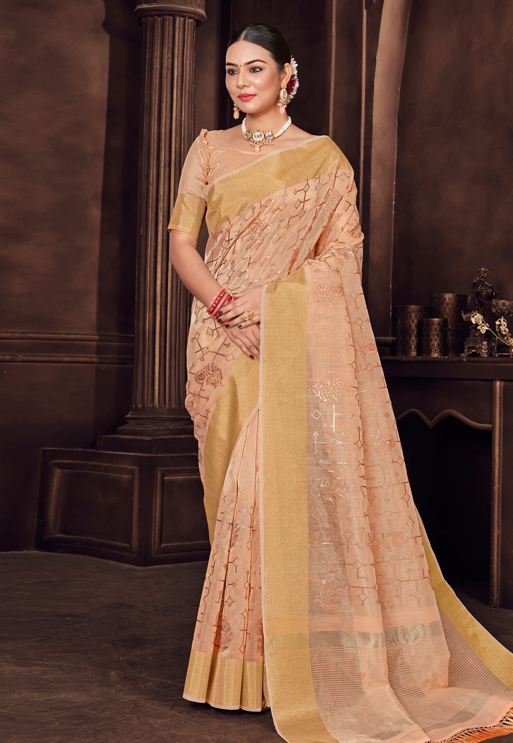 Peach Chiffon Saree With Blouse 267491