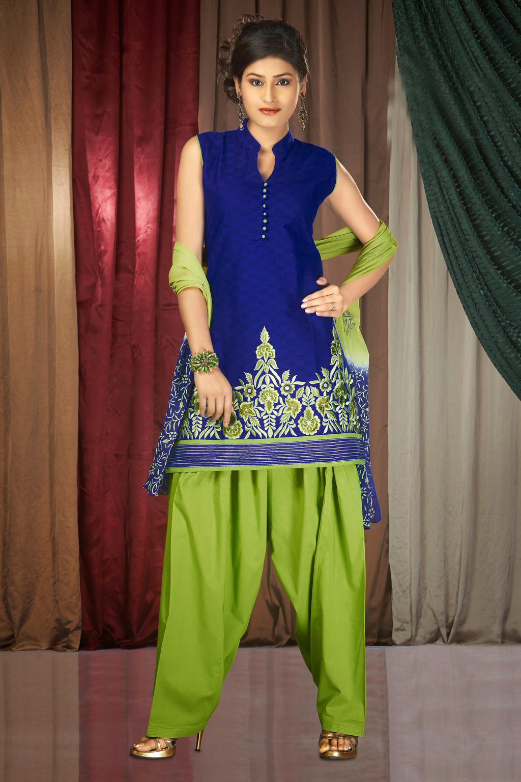 Blue Cotton Silk Embroidered Punjabi Salwar Kameez 32390